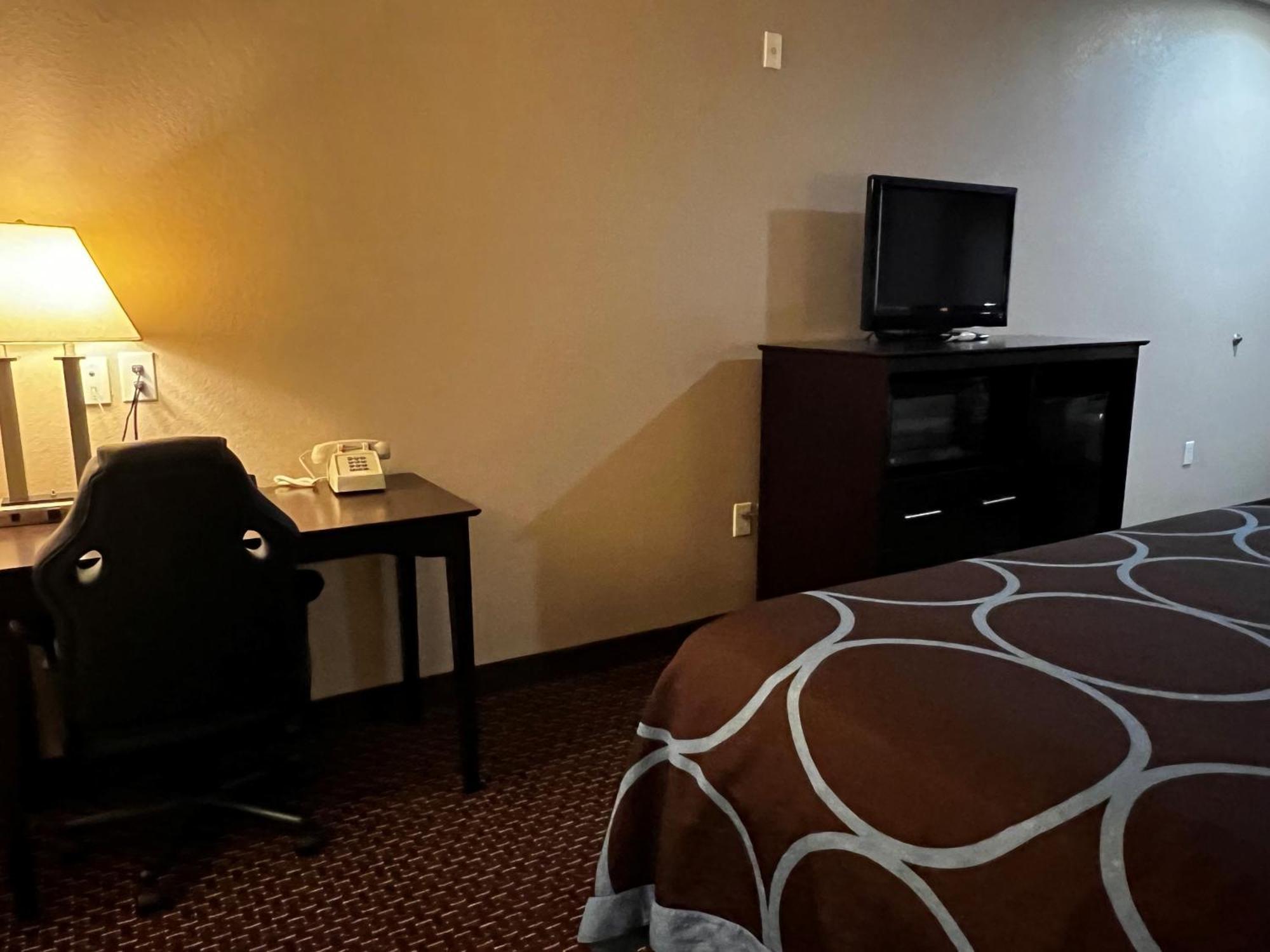Super 8 By Wyndham