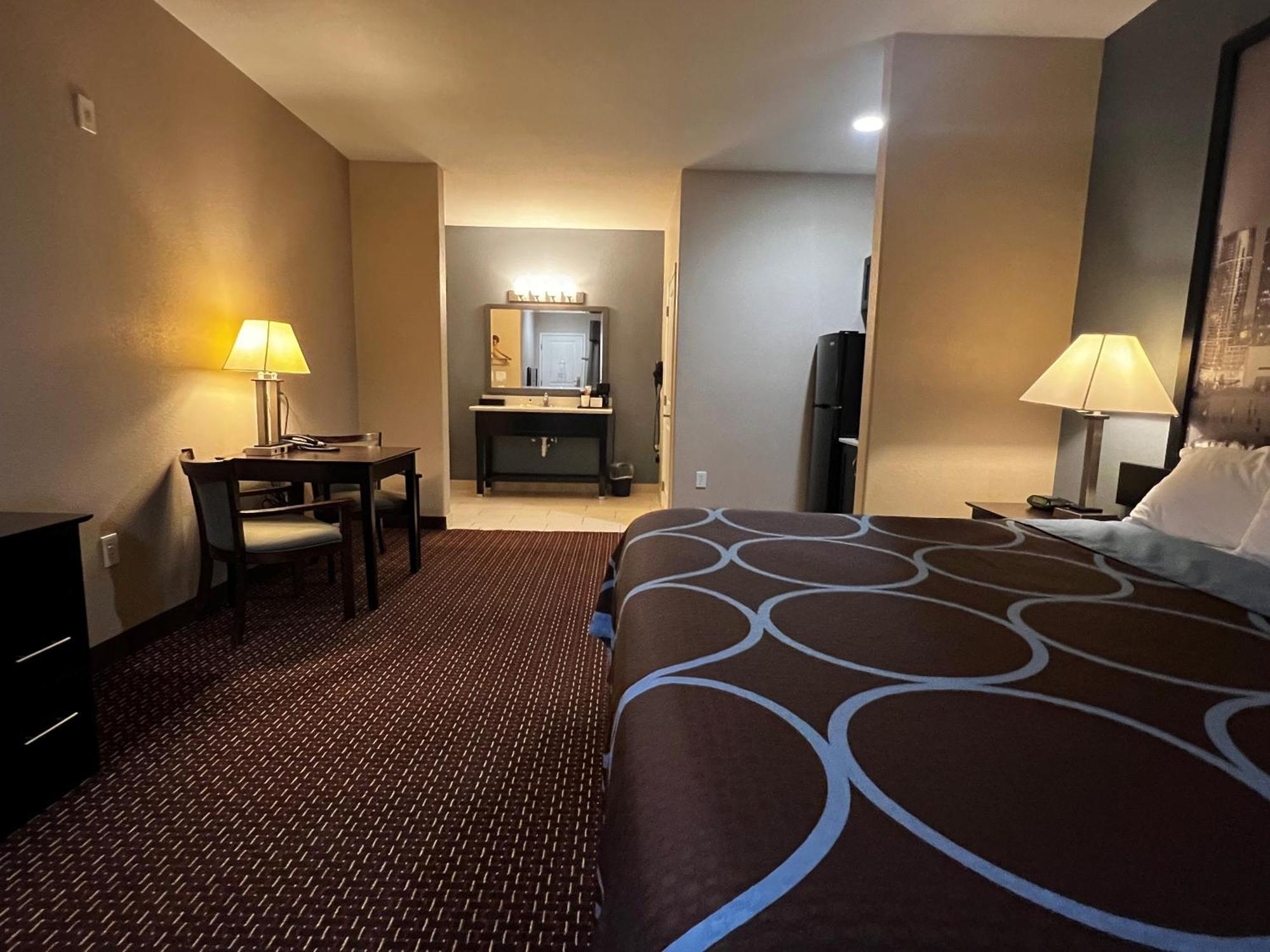 Motel Super 8 By Wyndham Center